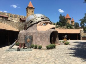 Парк «Лога» в Каменске-Шахтинском — сказочный город.