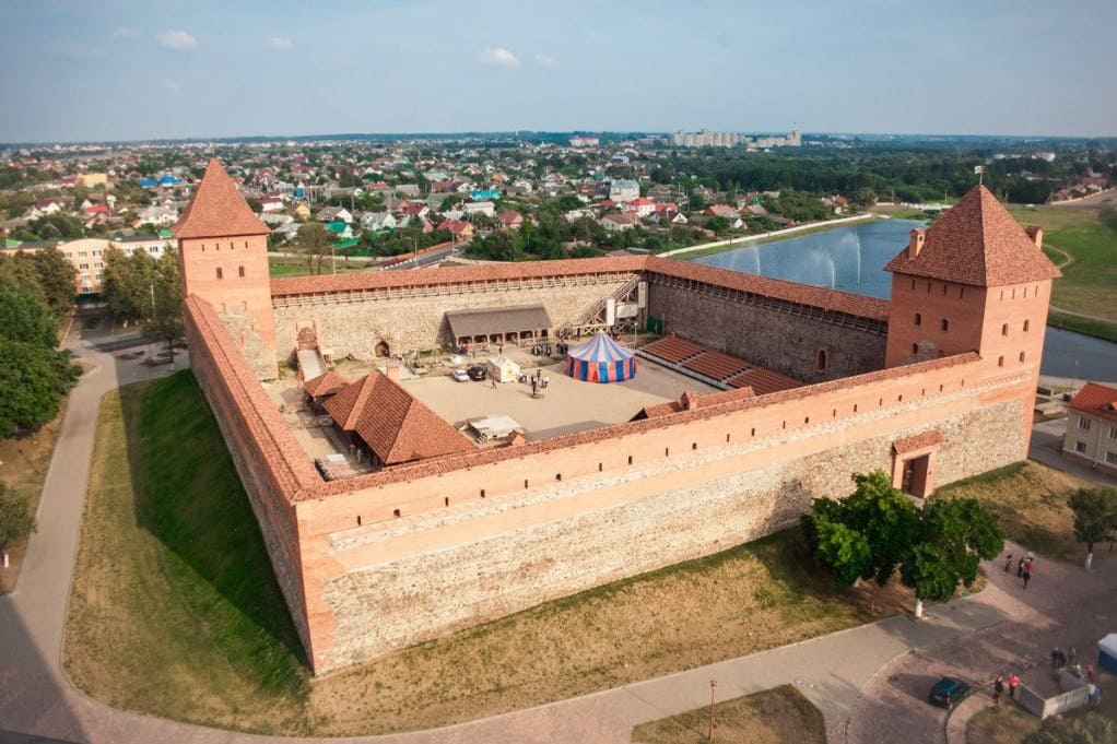 Лидский замок гродно